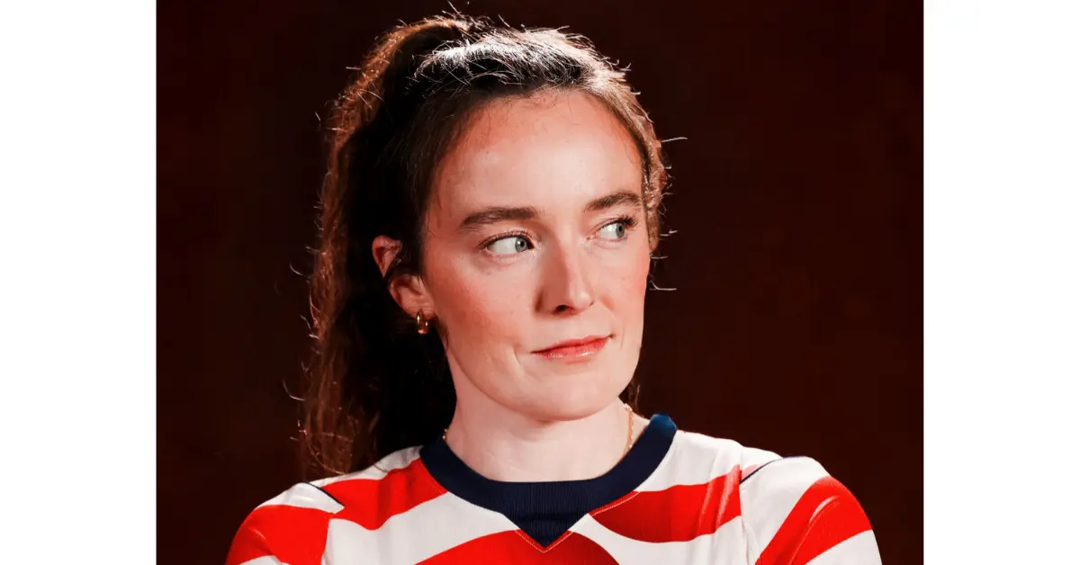 USWNT midfielder Rose Lavelle wearing the new wavy red and white striped Nike home kit.